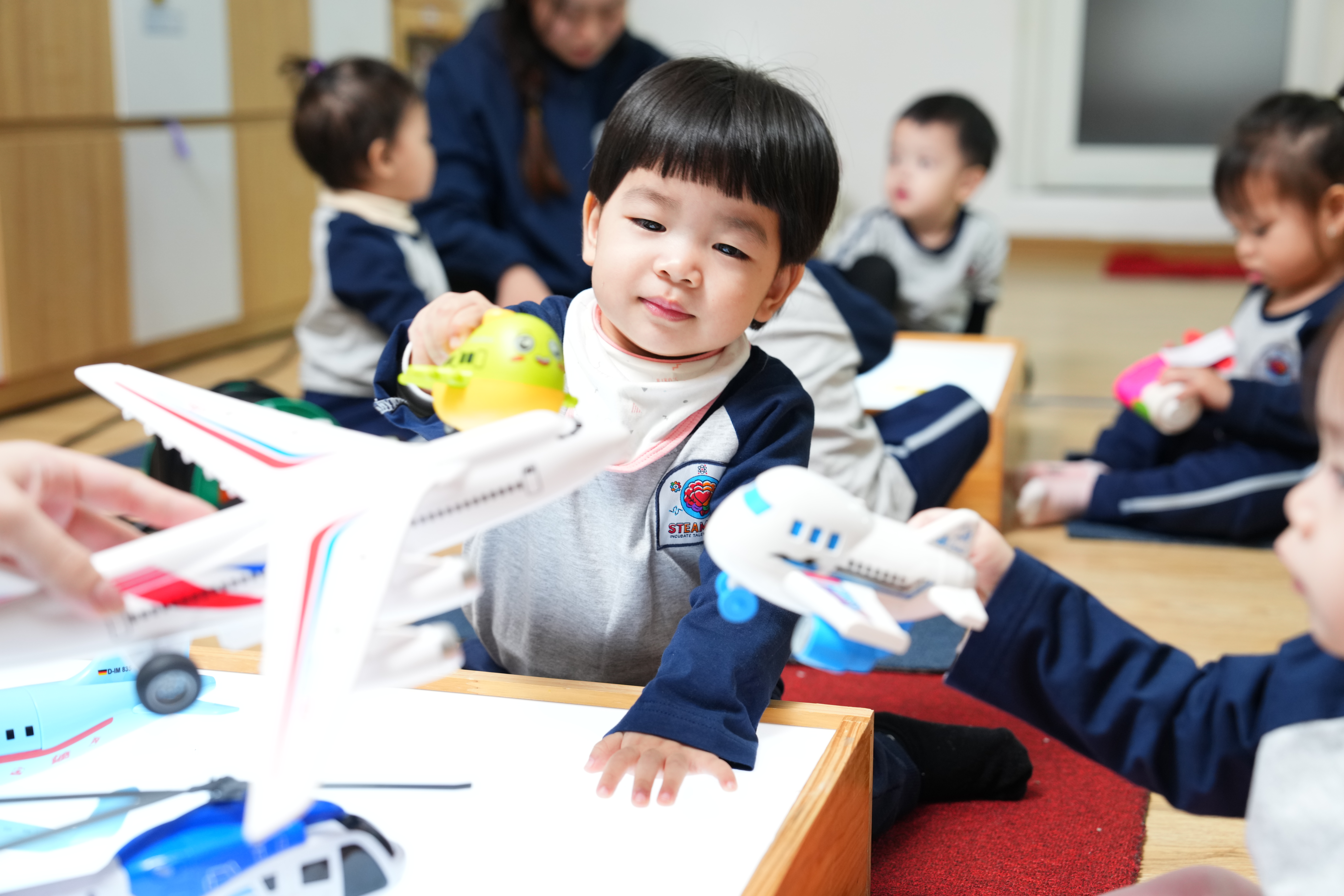 nhà trẻ và mầm non có gì khác nhau