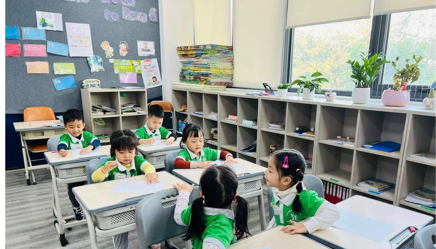 mẫu giáo song ngữ Tây Hồ